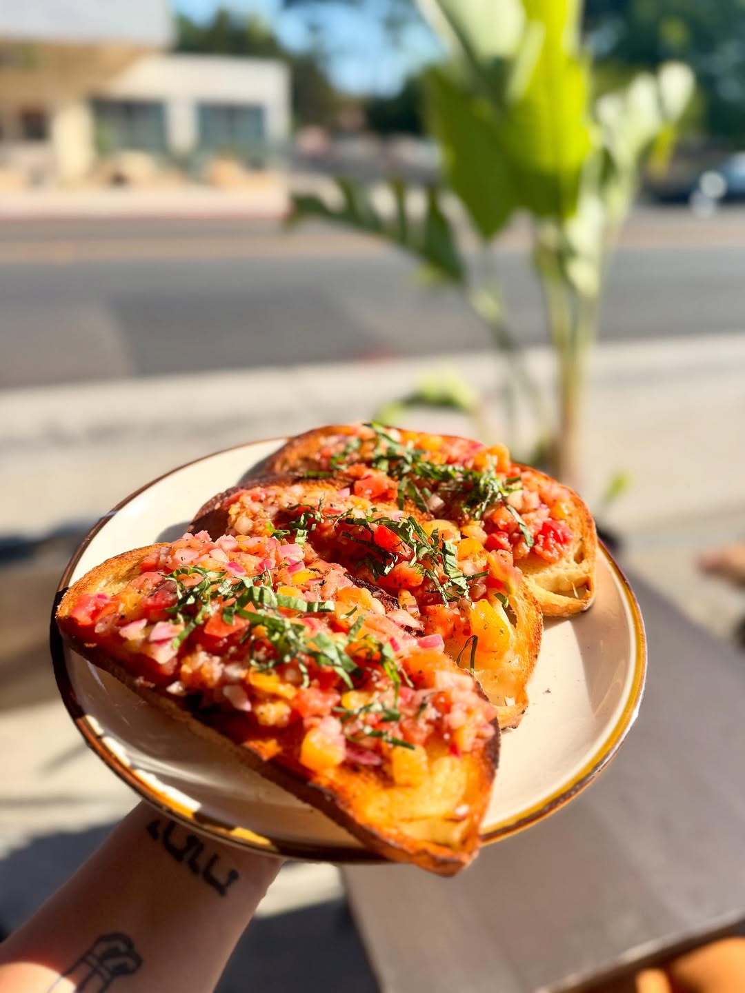 Midsummer Toast Ojai Pub
